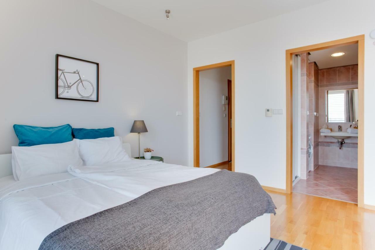 Teichmann Premium Apartments Прага Экстерьер фото